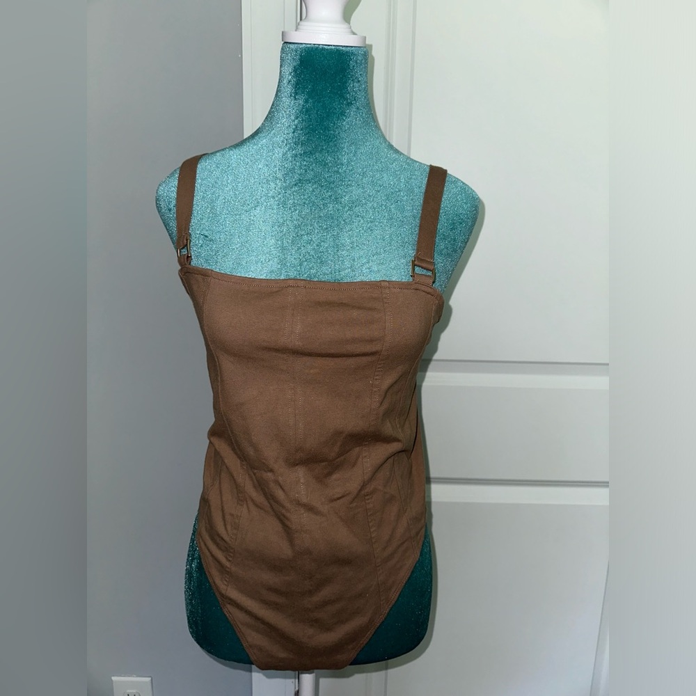 👚✨ Dark Taupe Bodysuit